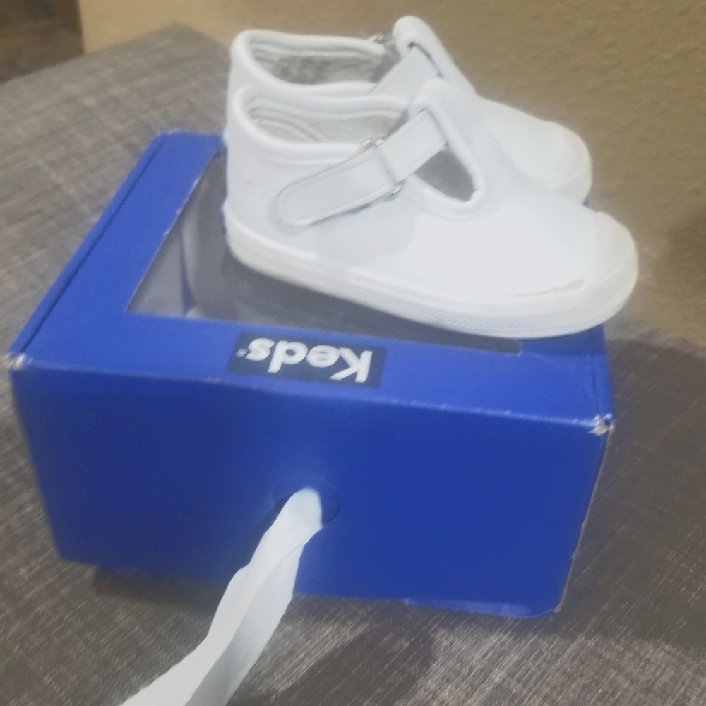 Keds Girls Champion T Strap,White Leather